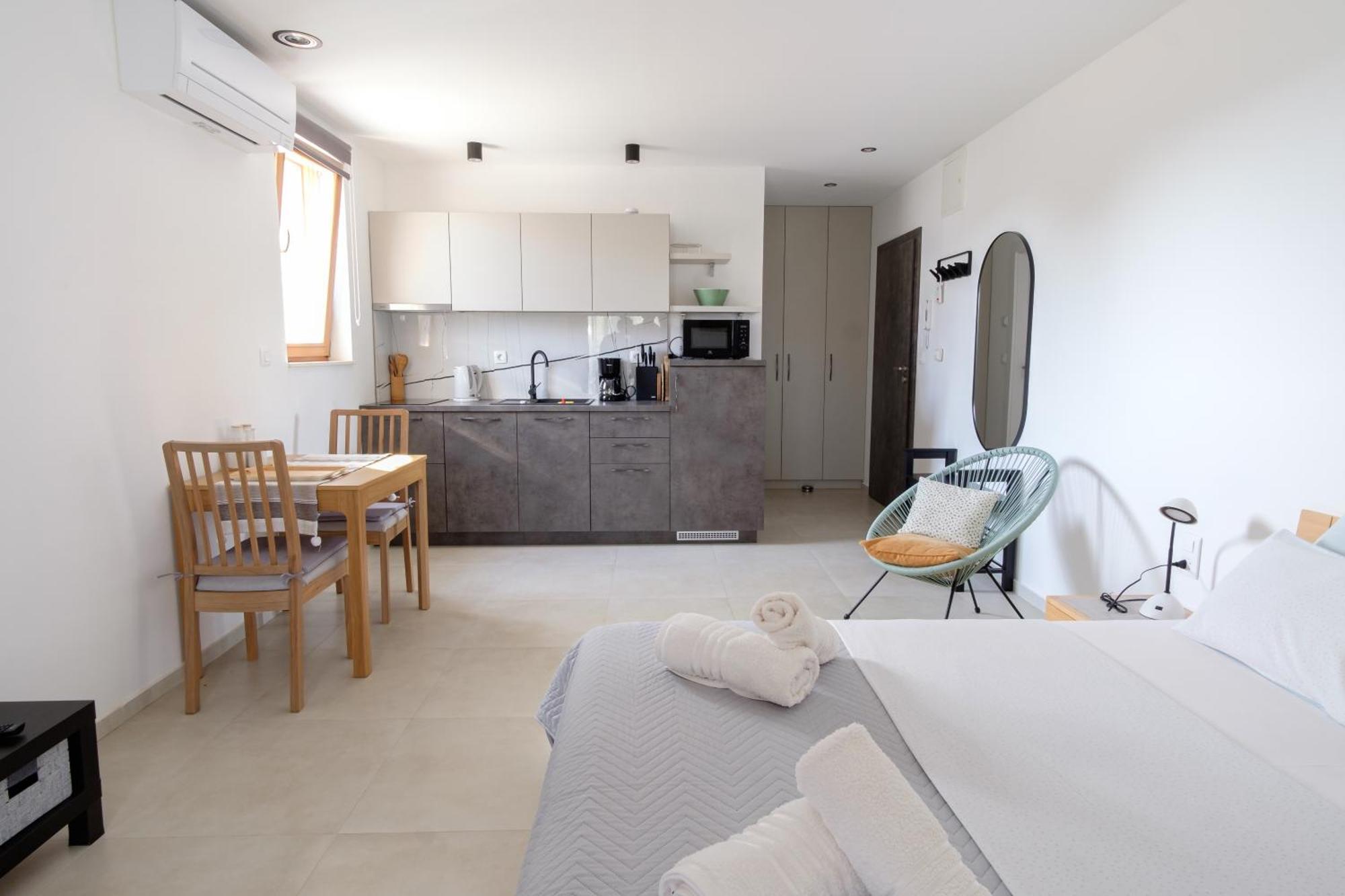 Apartments Grape Pirovac Εξωτερικό φωτογραφία