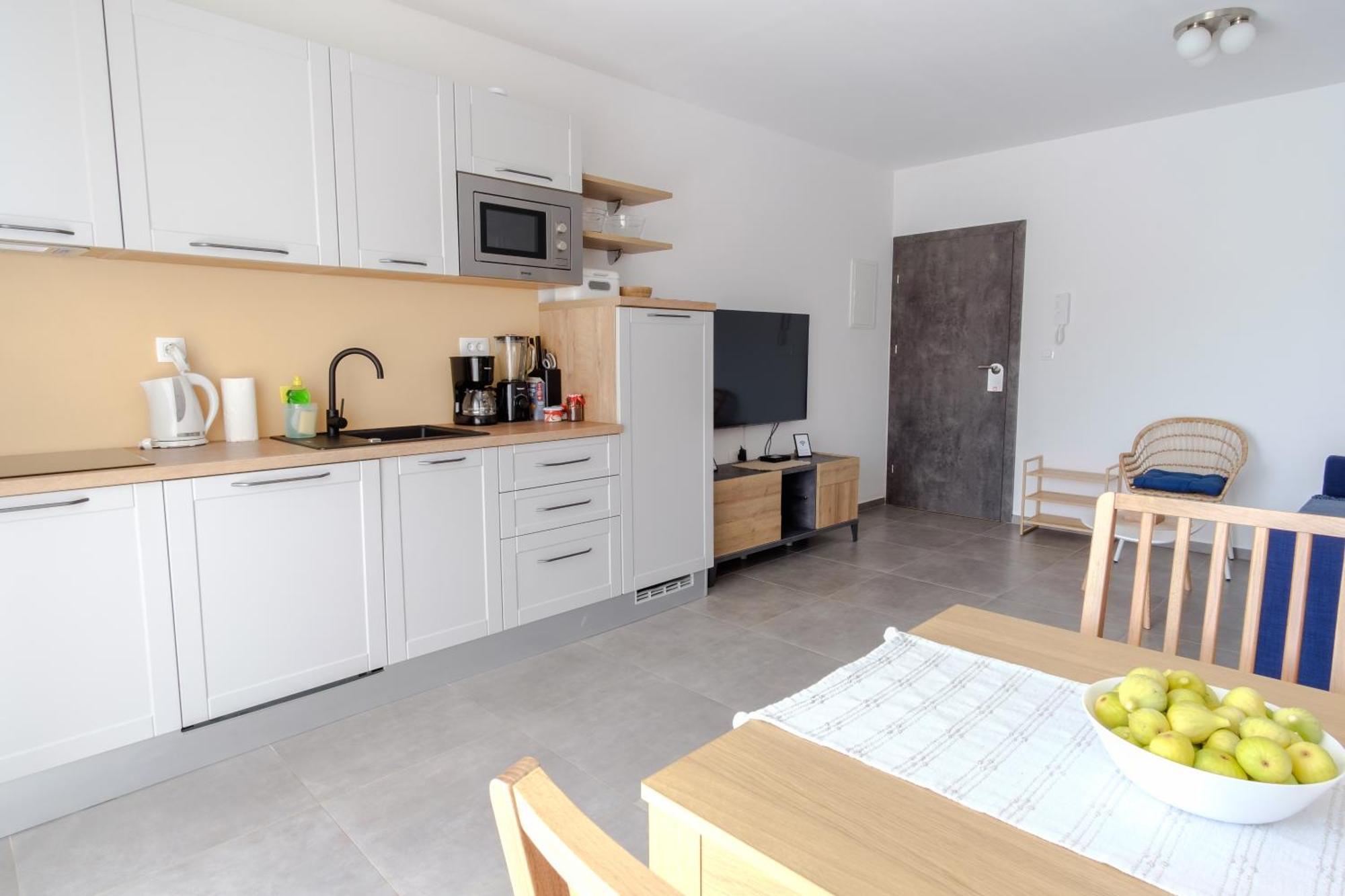 Apartments Grape Pirovac Εξωτερικό φωτογραφία