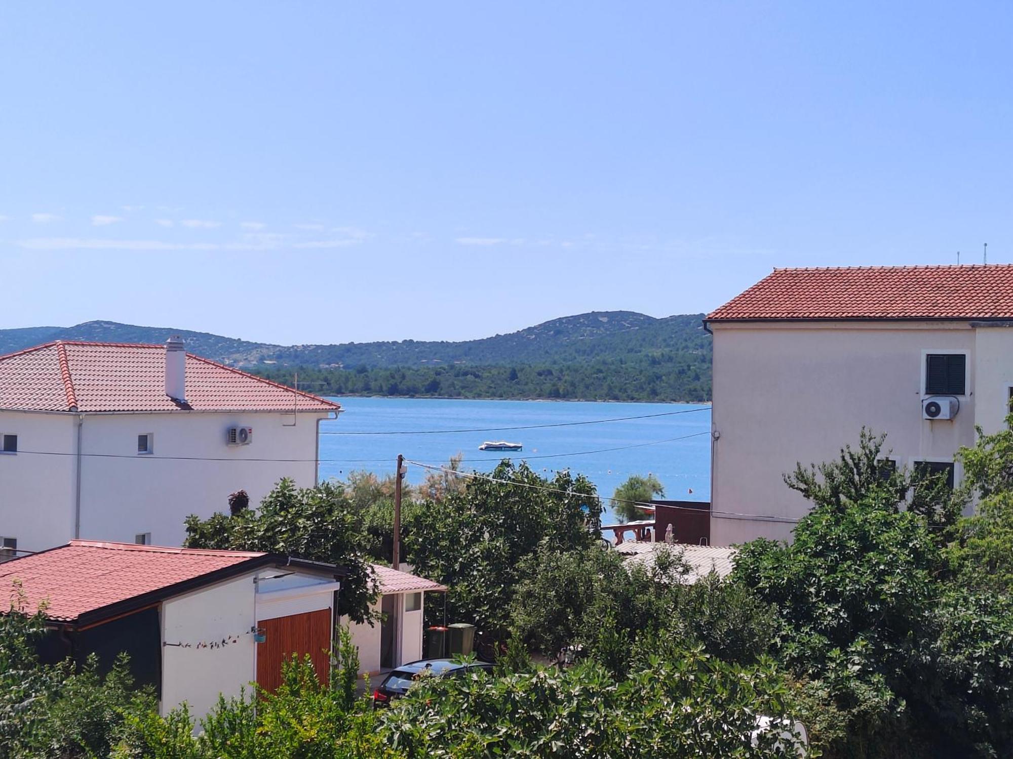 Apartments Grape Pirovac Εξωτερικό φωτογραφία