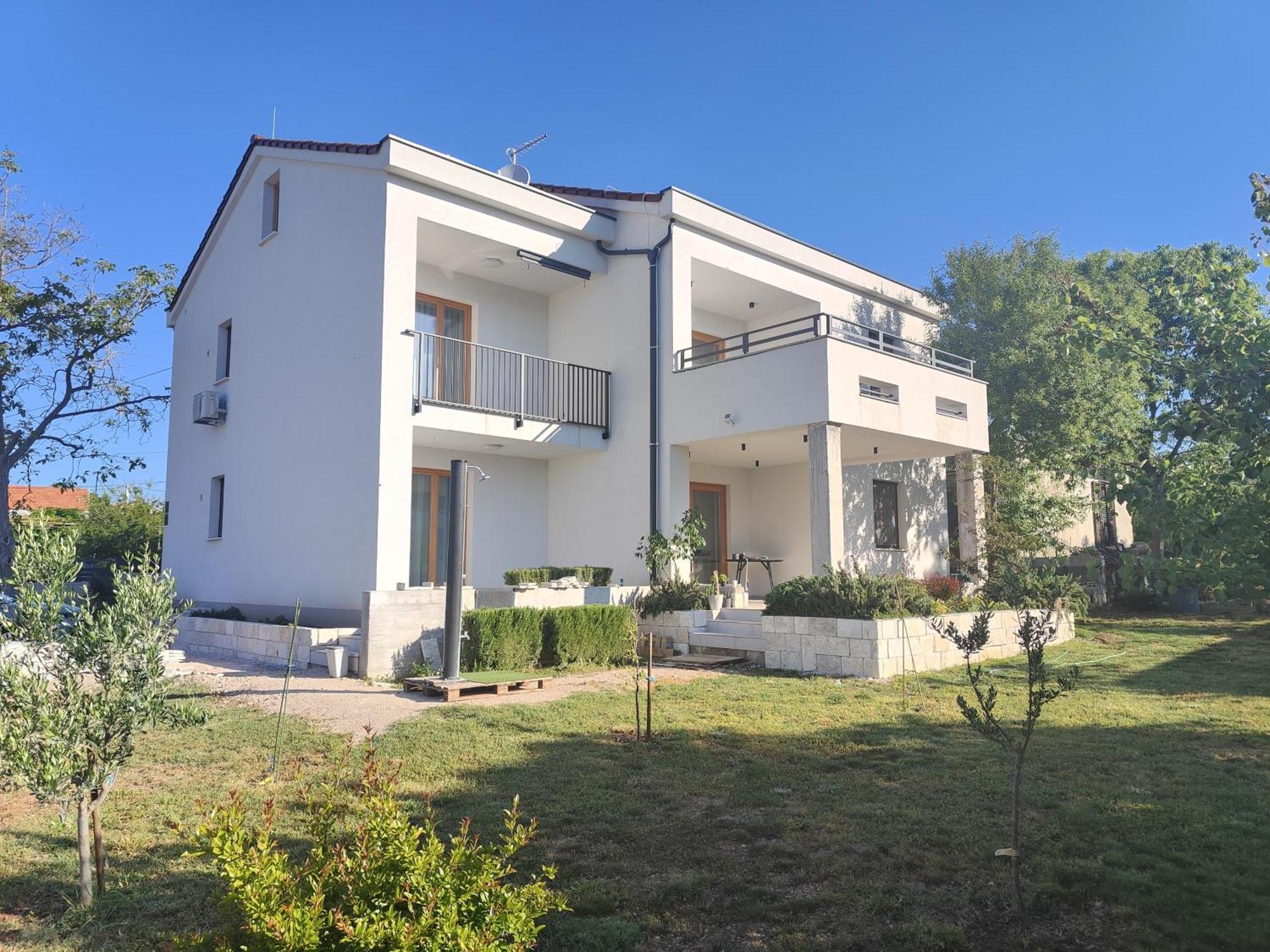 Apartments Grape Pirovac Εξωτερικό φωτογραφία